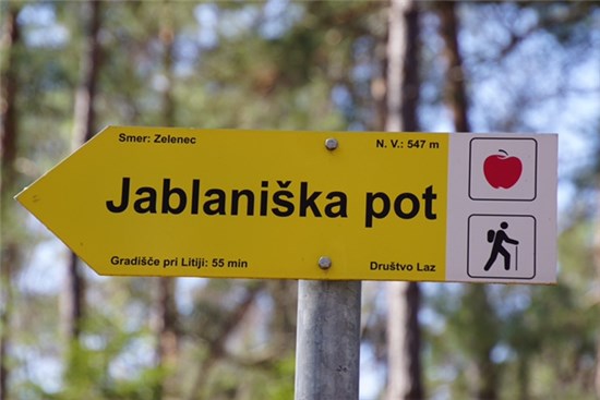 Pohod po Jablaniški poti